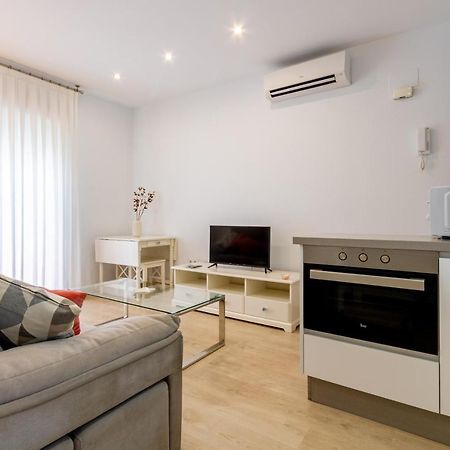 Charming 2 Bedroom Apartment Triana Bridge By Ocityzen Севиля Екстериор снимка